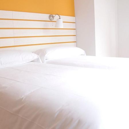 Hostal Boreal Mistral Burgo Dış mekan fotoğraf