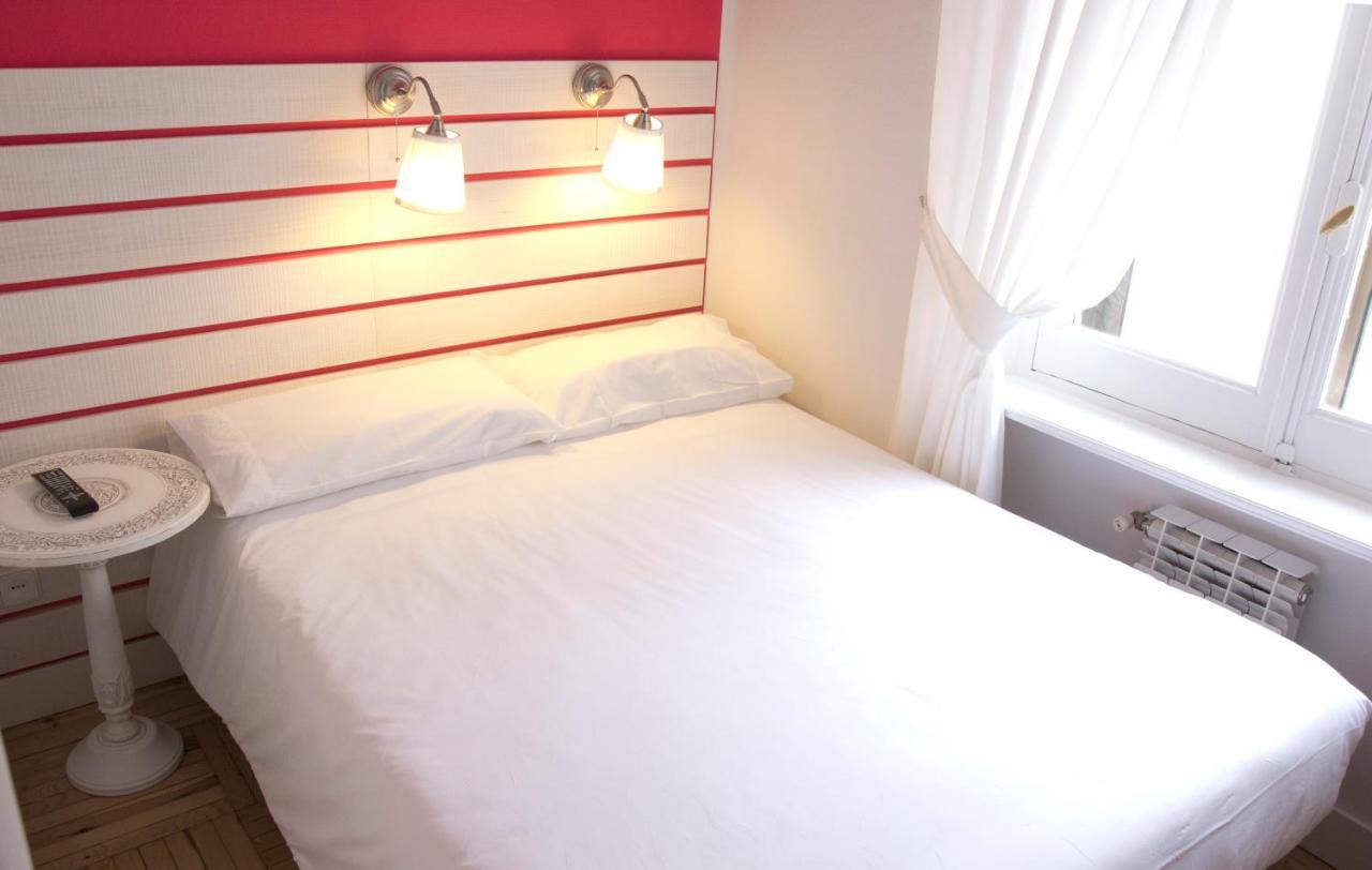 Hostal Boreal Mistral Burgo Dış mekan fotoğraf