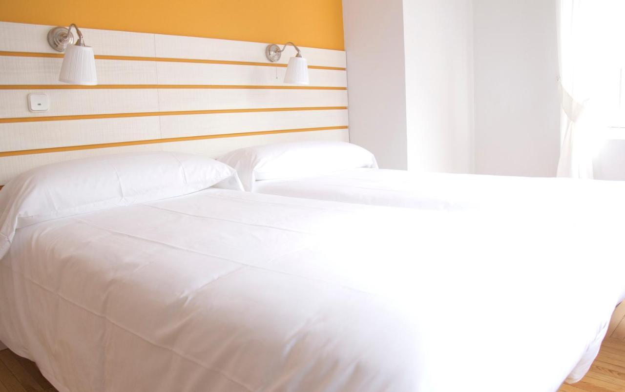 Hostal Boreal Mistral Burgo Dış mekan fotoğraf