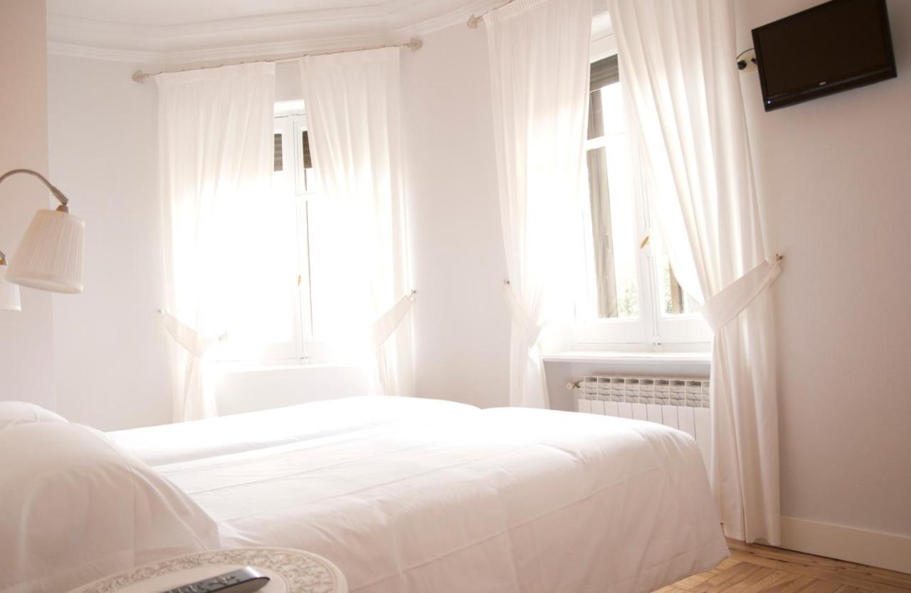 Hostal Boreal Mistral Burgo Dış mekan fotoğraf
