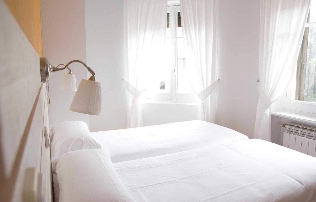 Hostal Boreal Mistral Burgo Dış mekan fotoğraf